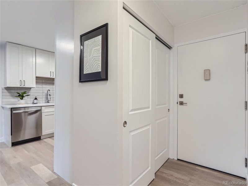 700 S Alton Way #1B, Denver, CO 80247