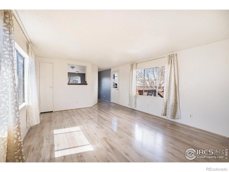 8512 Mummy Range Dr, Fort Collins, CO 80528