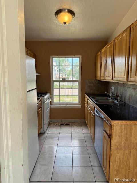 14425 E Albrook Dr, Denver, CO 80239