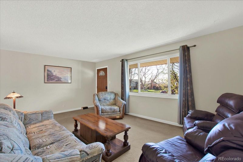 523 Melody Dr, Northglenn, CO 80260