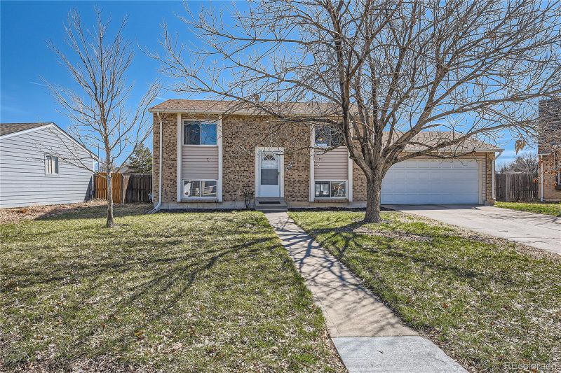 4716 S Ouray Way, Aurora, CO 80015