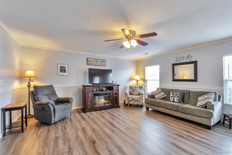 9528 Elk Mountain Cir, Littleton, CO 80125