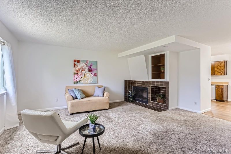 1268 S Troy St, Aurora, CO 80012