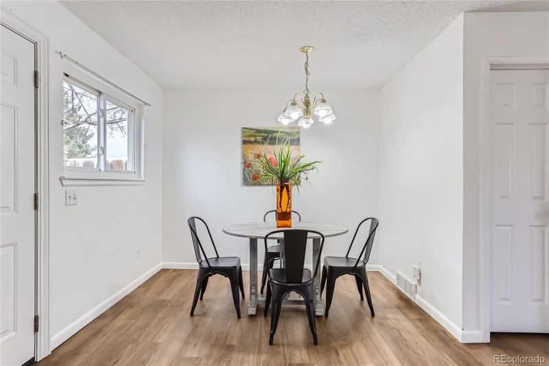 1268 S Troy St, Aurora, CO 80012