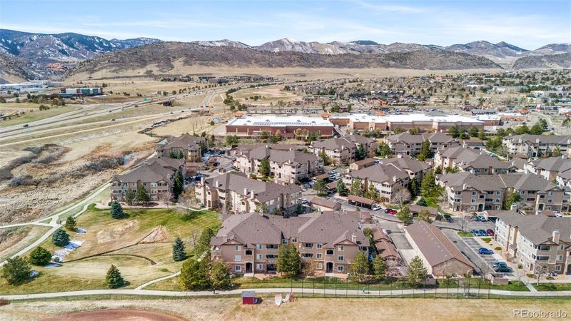 8520 S Holland Ln #207, Littleton, CO 80128