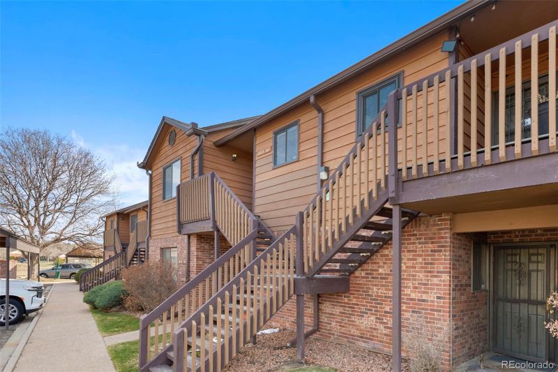 2233 S Buckley Rd #201, Aurora, CO 80013