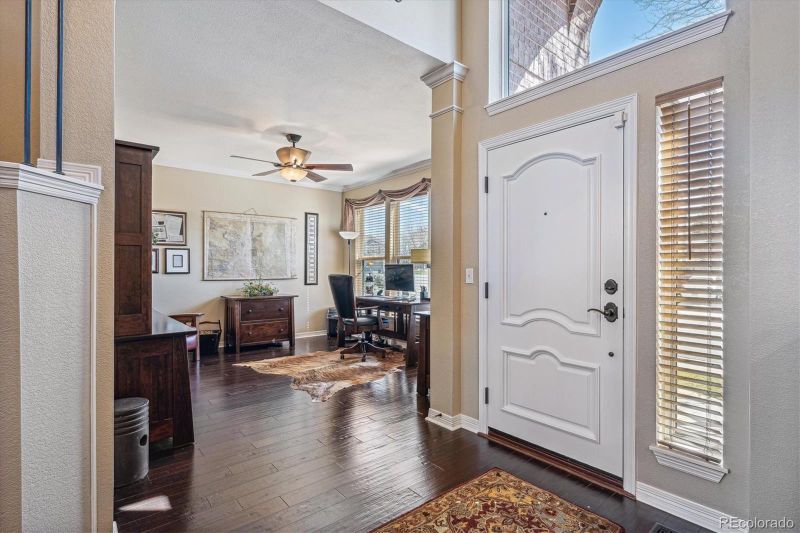 10086 Clyde Cir, Highlands Ranch, CO 80129