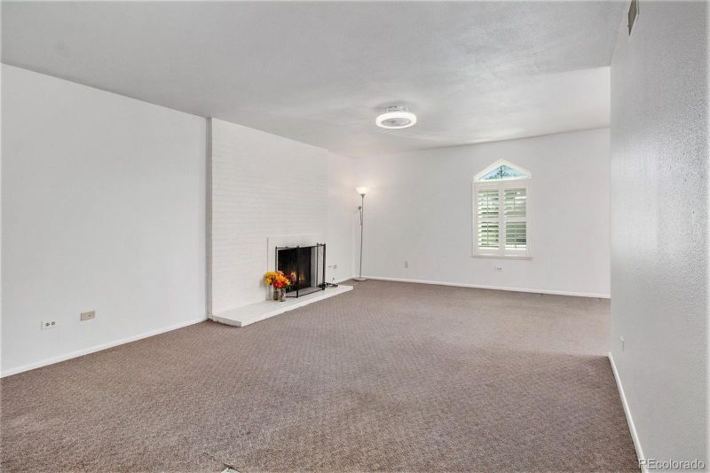 3420 S Locust St #C, Denver, CO 80222