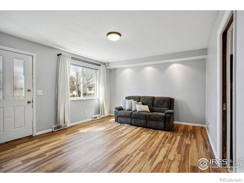 7994 Ingalls Ct, Arvada, CO 80003