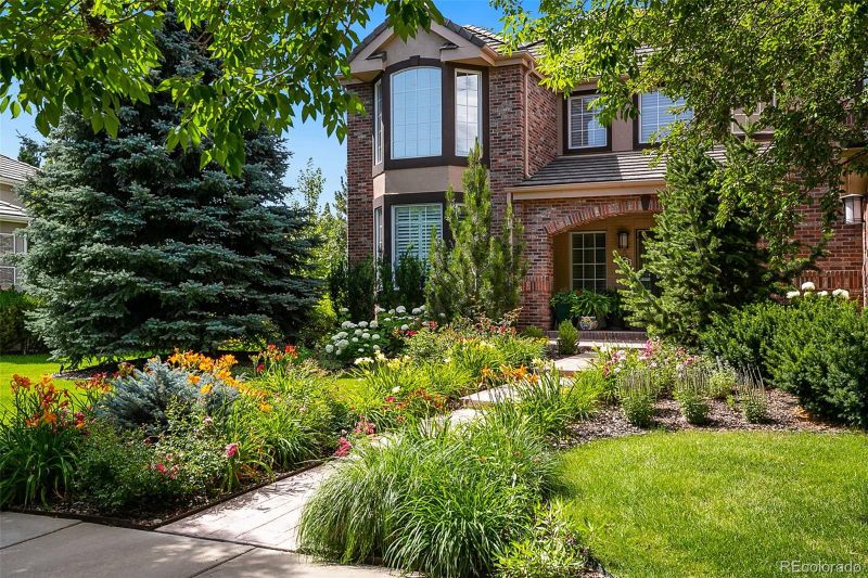 6710 W Crestline Ave, Littleton, CO 80123