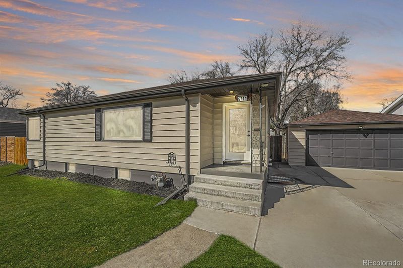 5711 Ammons St, Arvada, CO 80002