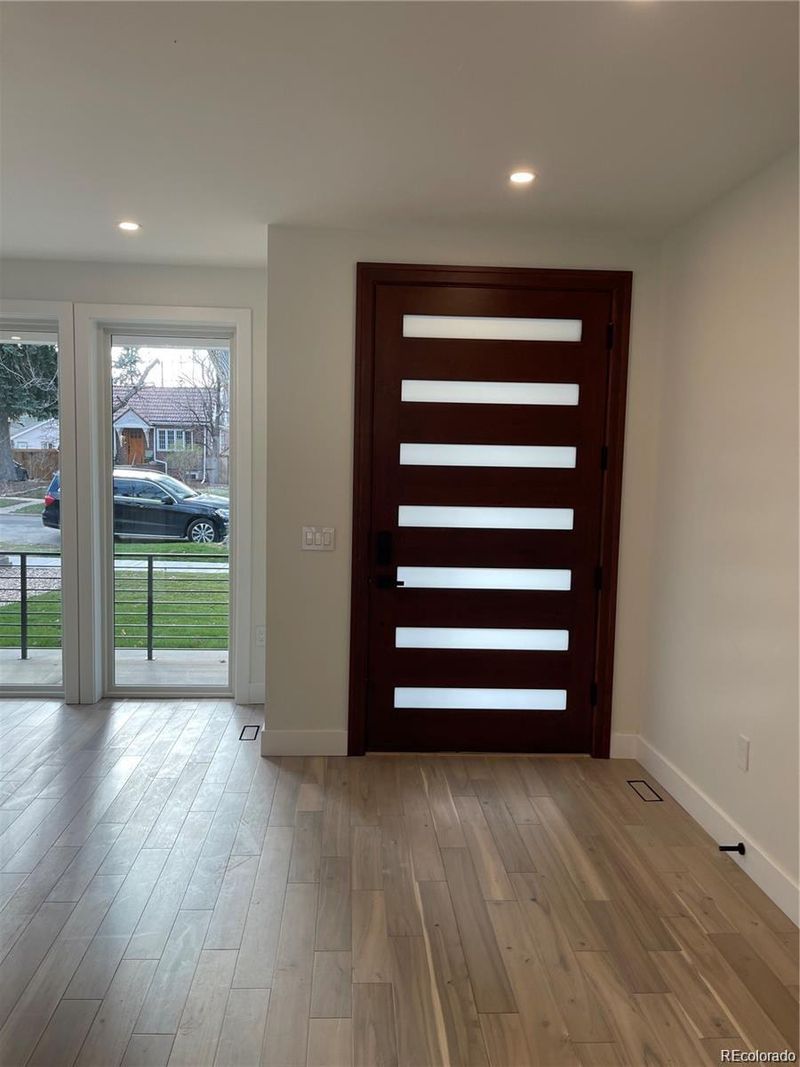 2010 S Clayton St, Denver, CO 80210