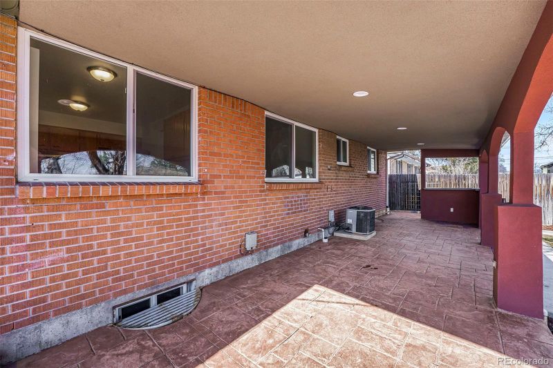 1056 S Knox Ct, Denver, CO 80219