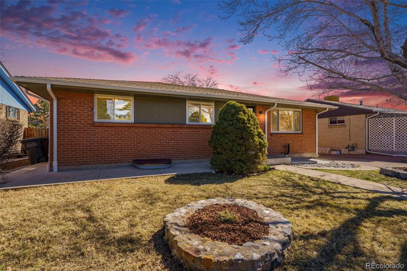 1056 S Knox Ct, Denver, CO 80219
