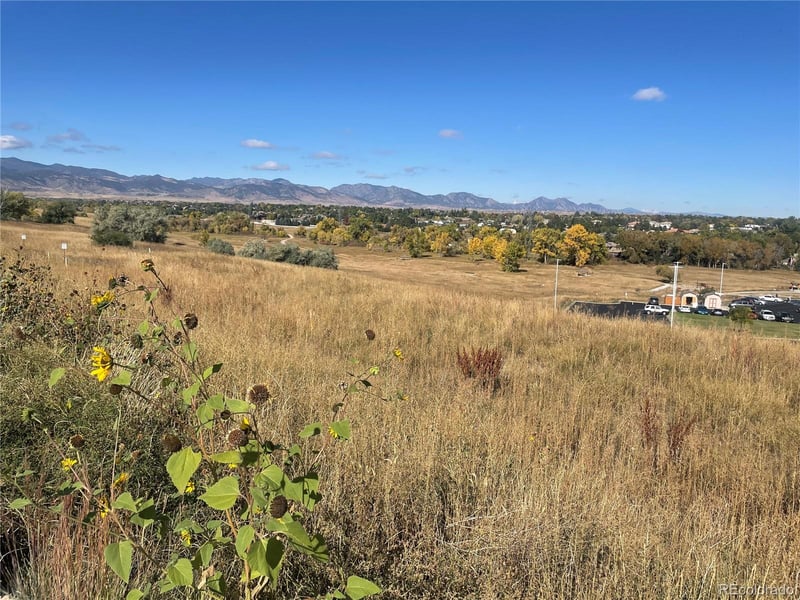 5555 Ward Rd, Arvada, CO 80002