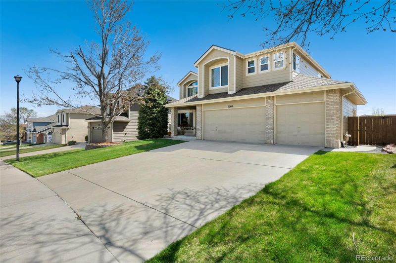 9568 Cherryvale Ln, Highlands Ranch, CO 80126