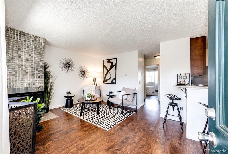 2225 S Jasmine St #308, Denver, CO 80222