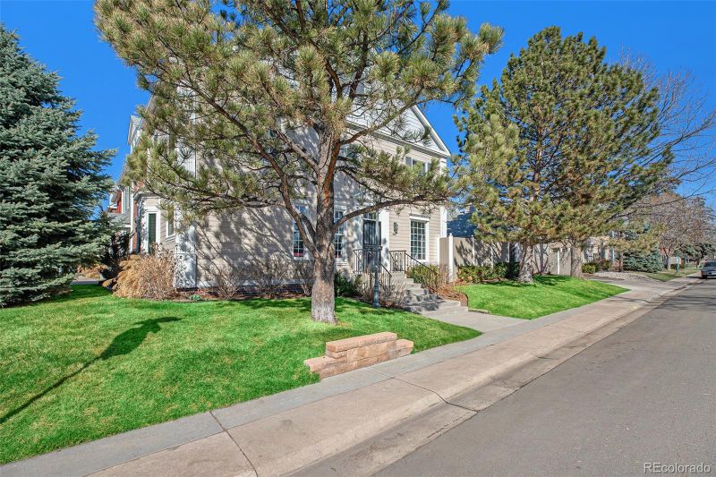 5825 E 9th Ave, Denver, CO 80220