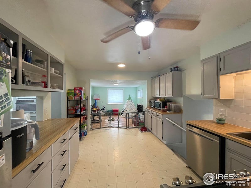 713 Colorado Ave, Stratton, CO 80836