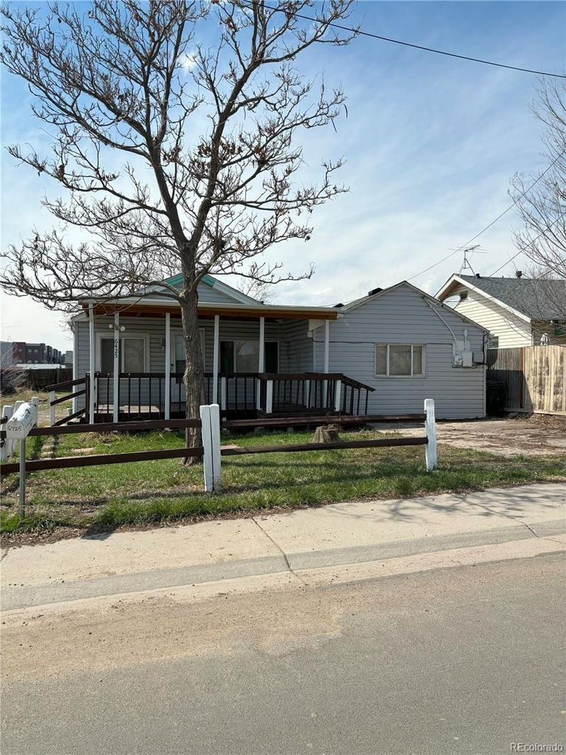 6425 Irving St, Denver, CO 80221