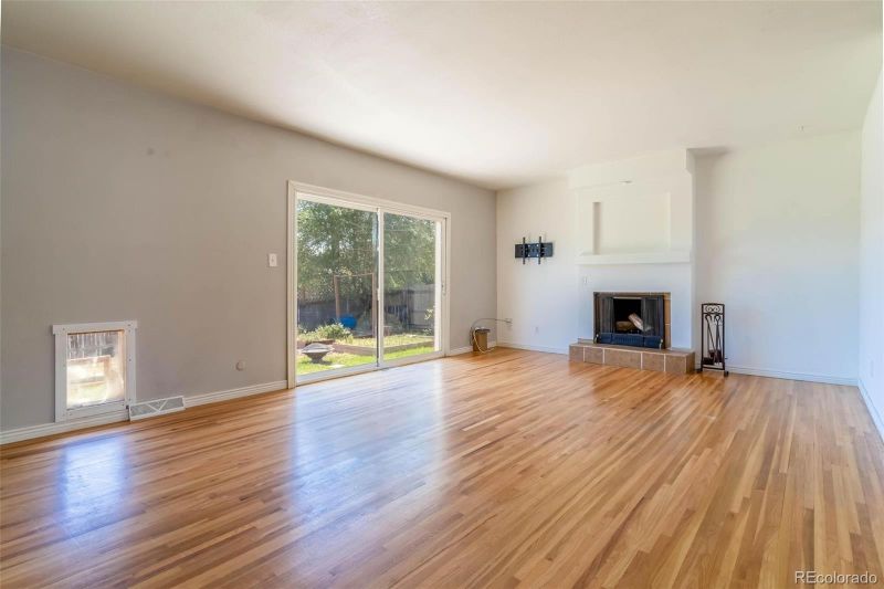 8178 Pearl St, Denver, CO 80229