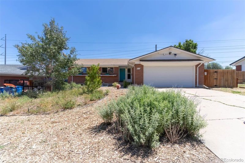 8178 Pearl St, Denver, CO 80229
