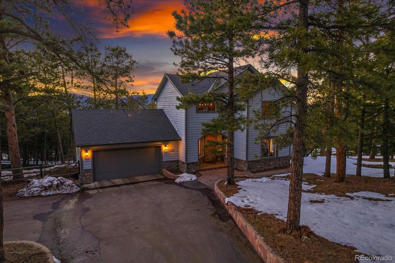 800 Ballantine Rd, Golden, CO 80401