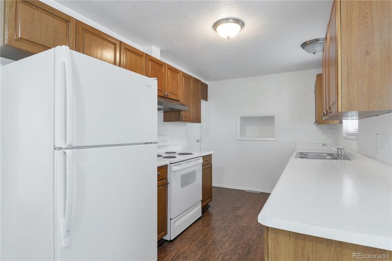 601 S Quentin St, Aurora, CO 80012