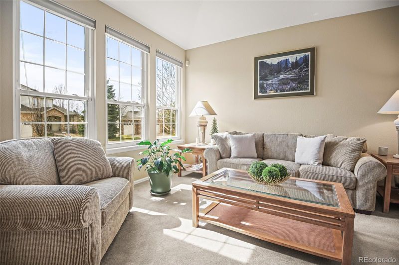22487 E Polk Dr, Aurora, CO 80016