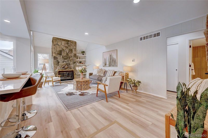 2445 S Xanadu Way #D, Aurora, CO 80014