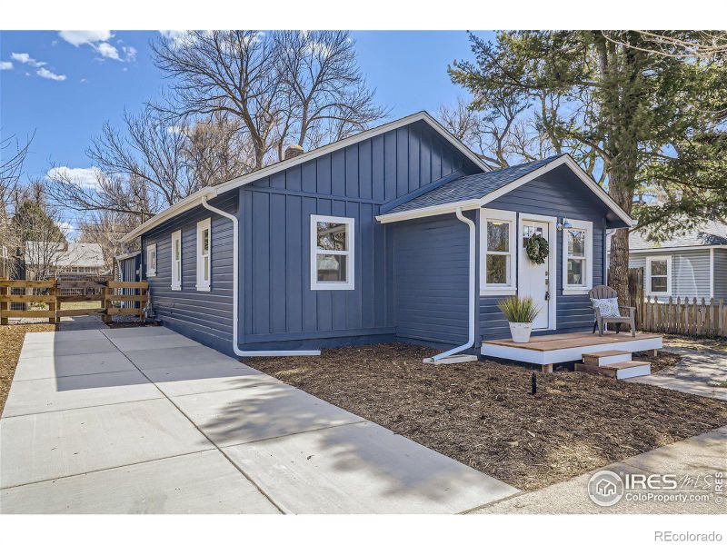 942 Bross St, Longmont, CO 80501