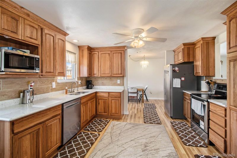 11475 Cherry Dr, Thornton, CO 80233