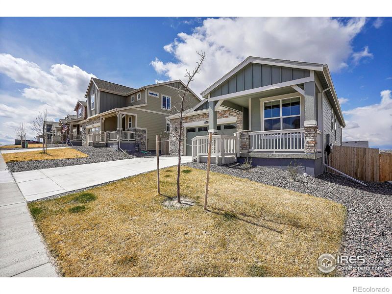 738 Harvard St, Johnstown, CO 80534