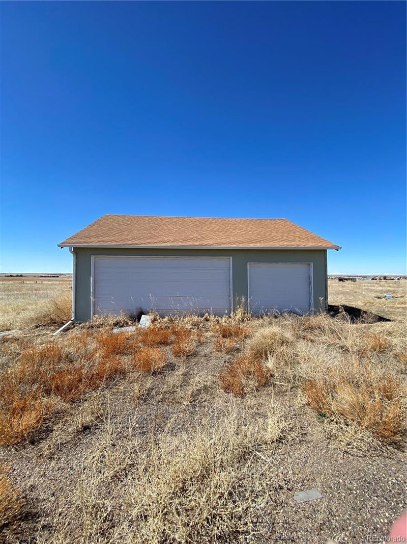 473 S Flandin Ct, Strasburg, CO 80136