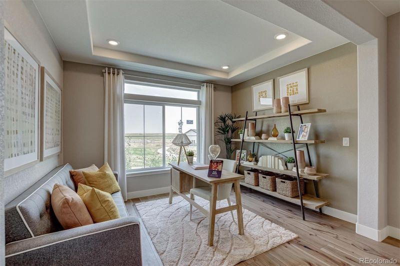 4904 Picadilly Rd, Aurora, CO 80019