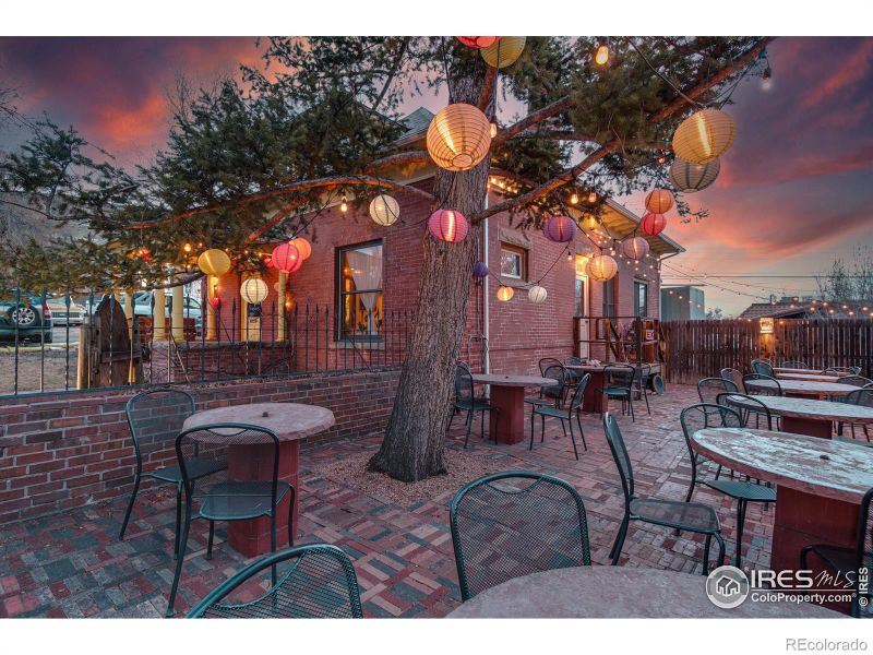 218 Coffman St, Longmont, CO 80501