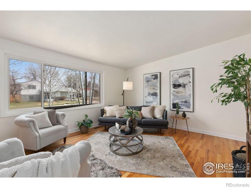 533 Crestmore Pl, Fort Collins, CO 80521