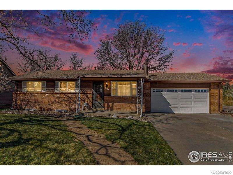 1203 S Pratt Pw, Longmont, CO 80501