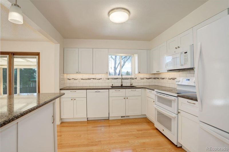 7837 Dover Ct, Arvada, CO 80005