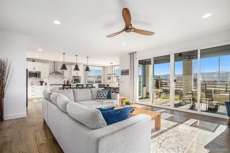 8501 Cheraw St, Littleton, CO 80125