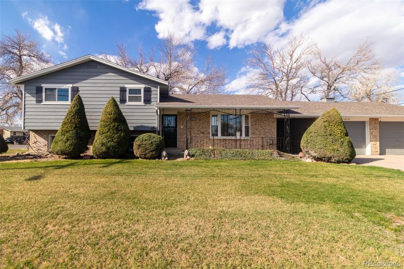 18741 19th Ave, Aurora, CO 80011