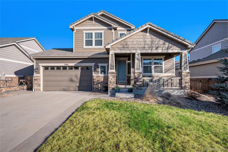 7901 Sabino Ln, Castle Rock, CO 80108