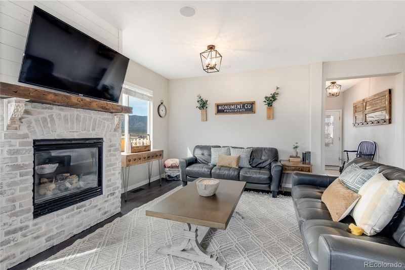 14505 Air Garden Ln, Colorado Springs, CO 80921