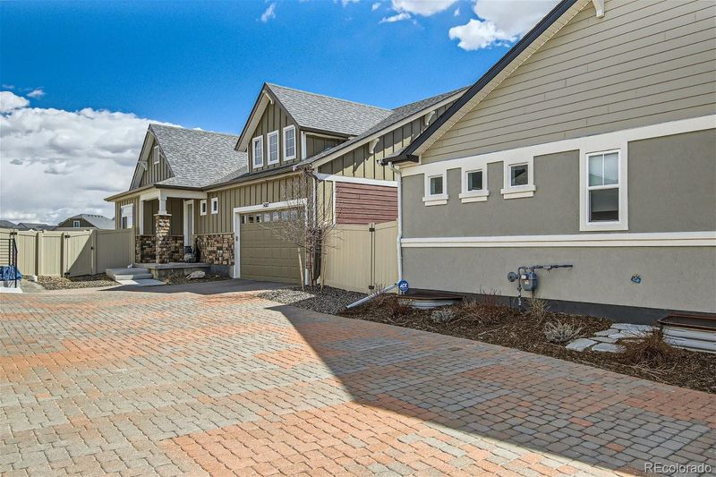 5082 N Quatar St, Aurora, CO 80019