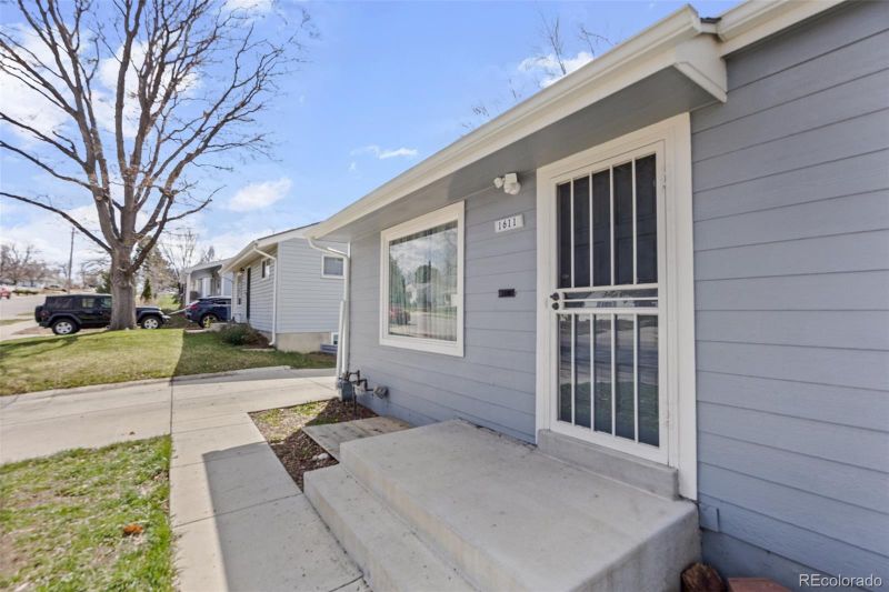 1611 S Zuni St, Denver, CO 80223