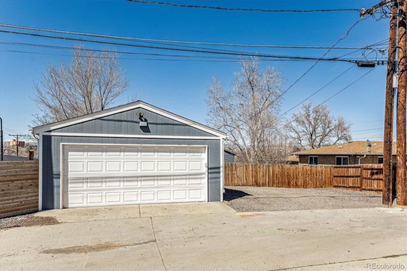 1010 Newton St, Denver, CO 80204
