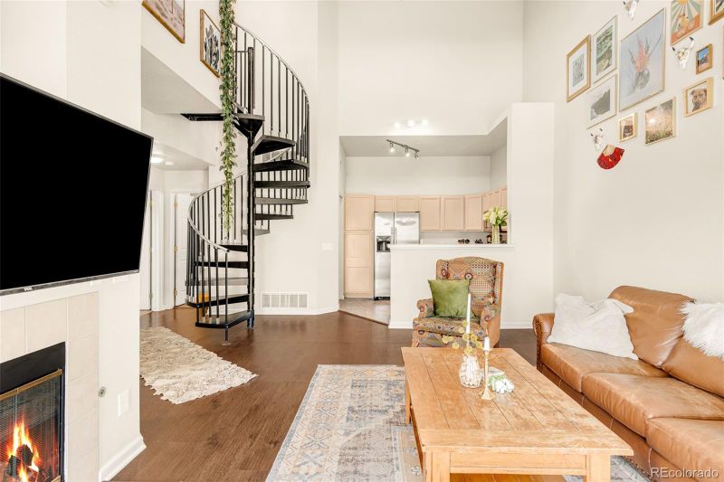 8707 E Florida Ave #912, Denver, CO 80247