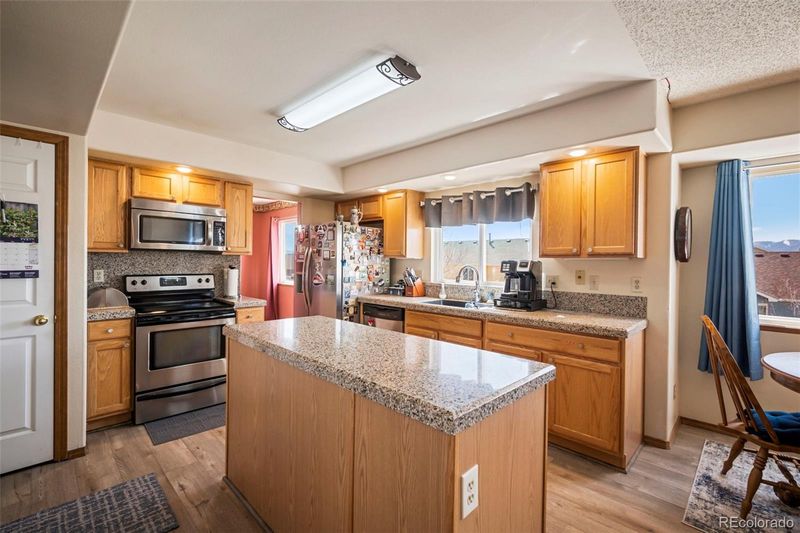 7790 Fargo Dr, Colorado Springs, CO 80920