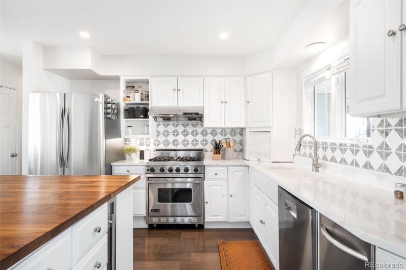 6581 S Cedar St, Littleton, CO 80120