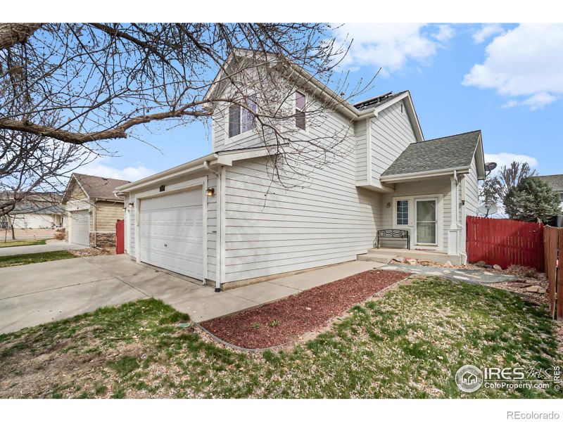 2063 Village Dr, Milliken, CO 80543